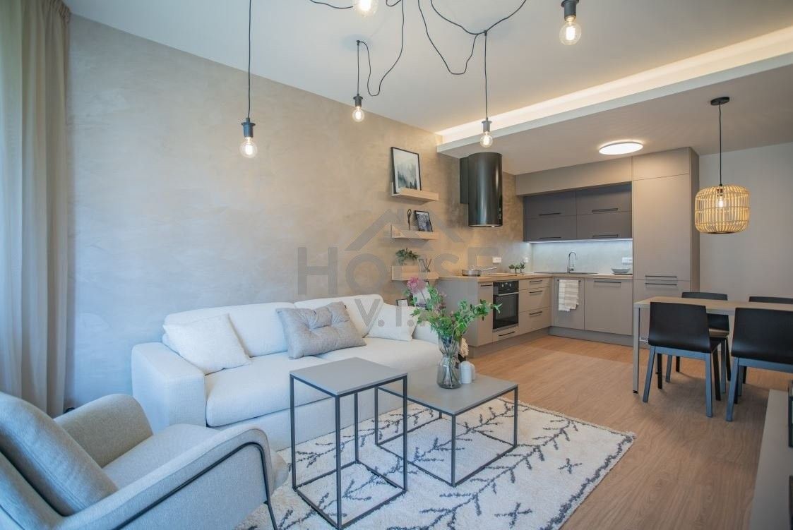 3+kk, Vítové, Praha, 78 m²