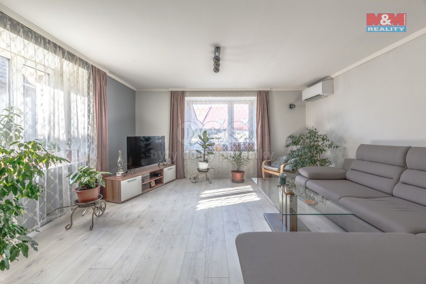 Prodej rodinný dům - Ve Dvoře, Brodce, 290 m²