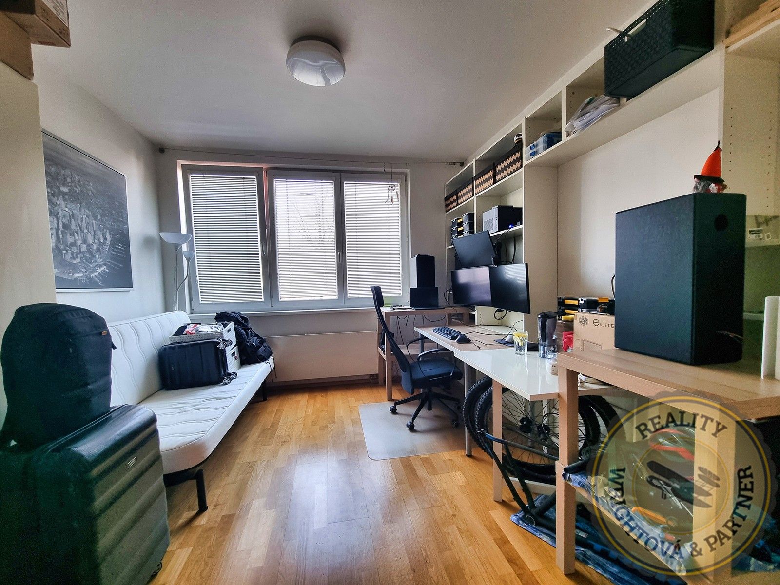 1+kk, Tlumačovská, Praha, 25 m²