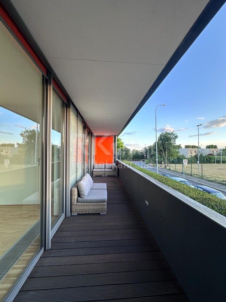 4+kk, Běžecká, Praha, 141 m²