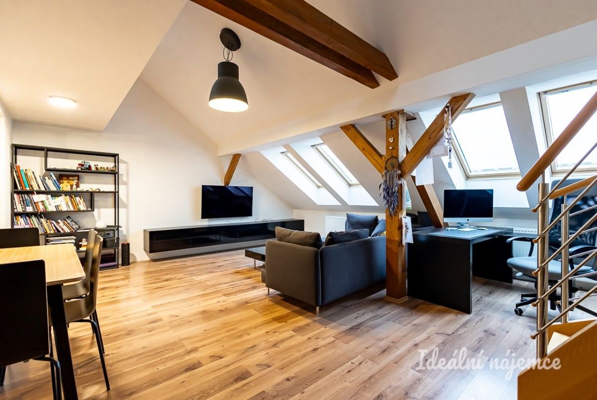 Pronájem byt 3+kk - Na Zatlance, Praha, 128 m²