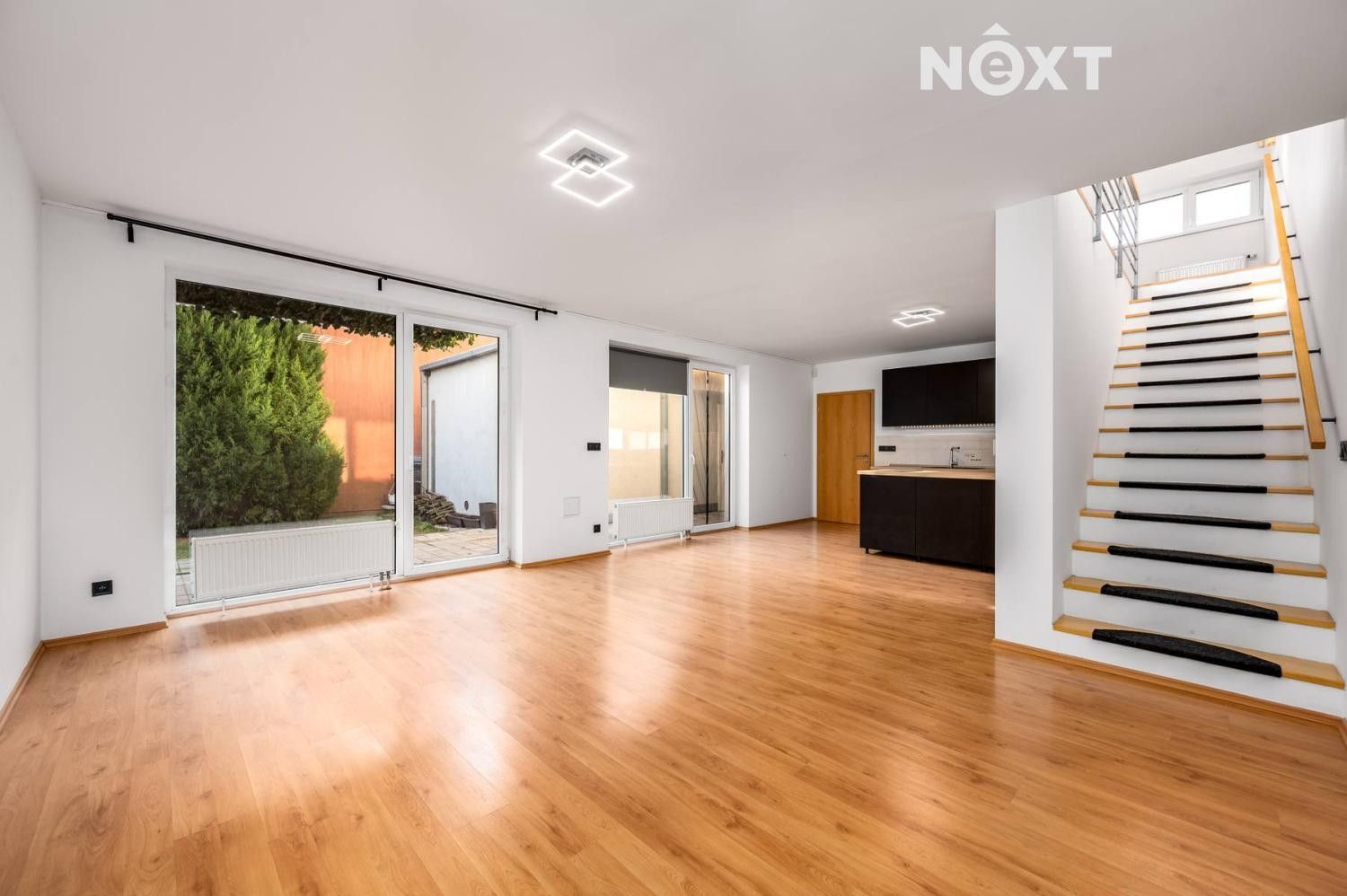 Prodej rodinný dům - Střední, Chýně, 122 m²