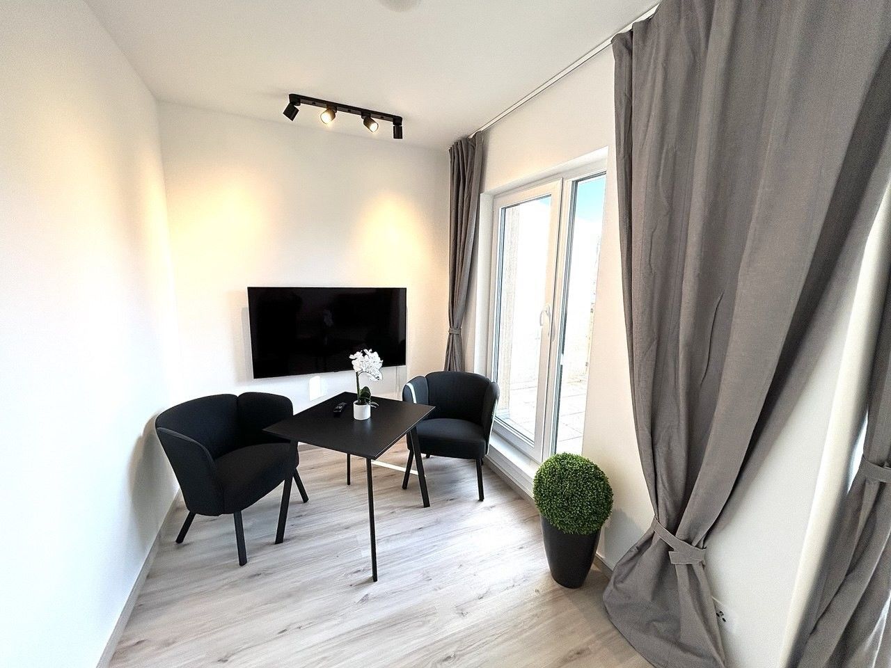 Pronájem byt 1+kk - V Kněžívce,Tuchoměřice,Tuchoměřice, 33 m²