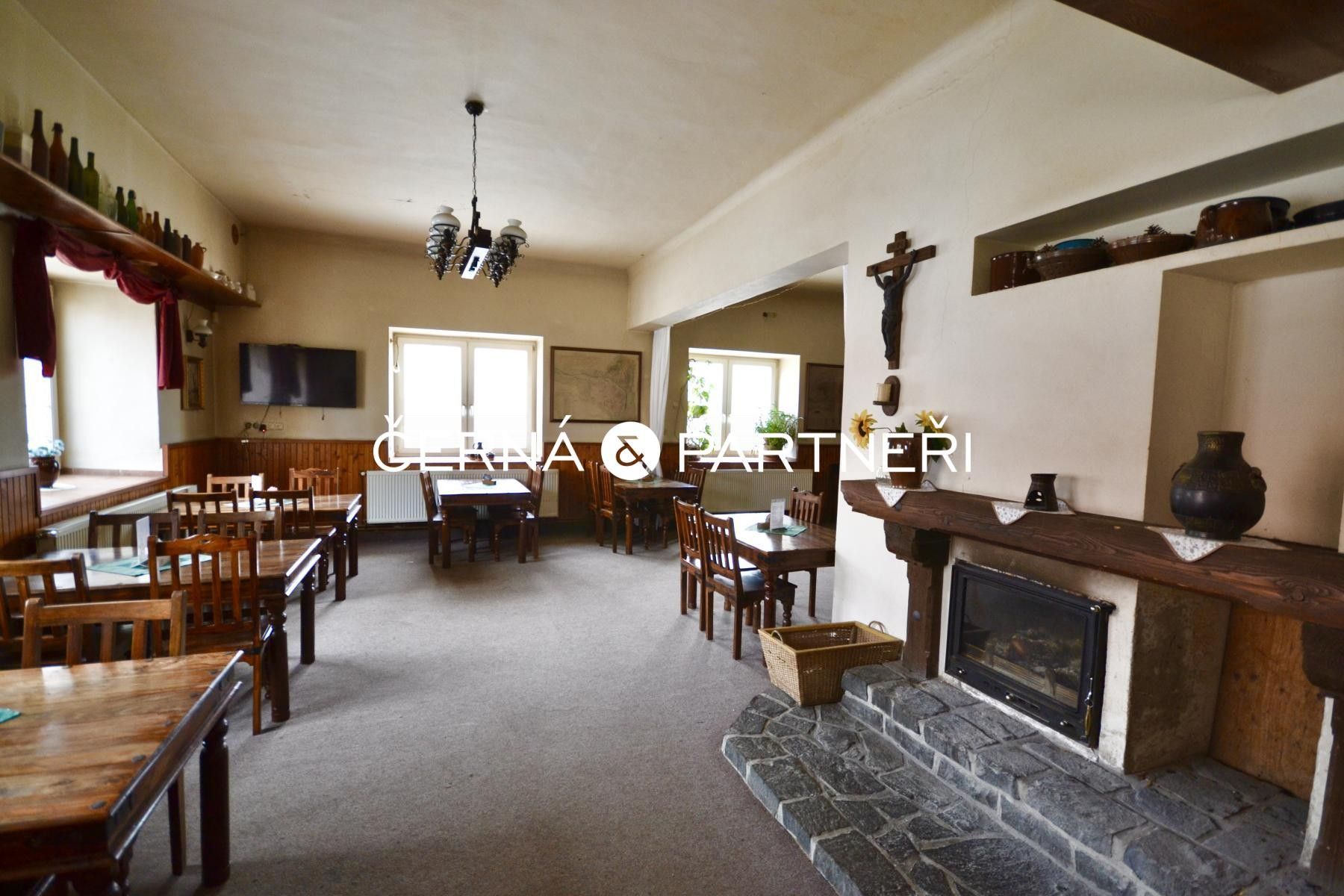 Ostatní, Liblice, 392 m²
