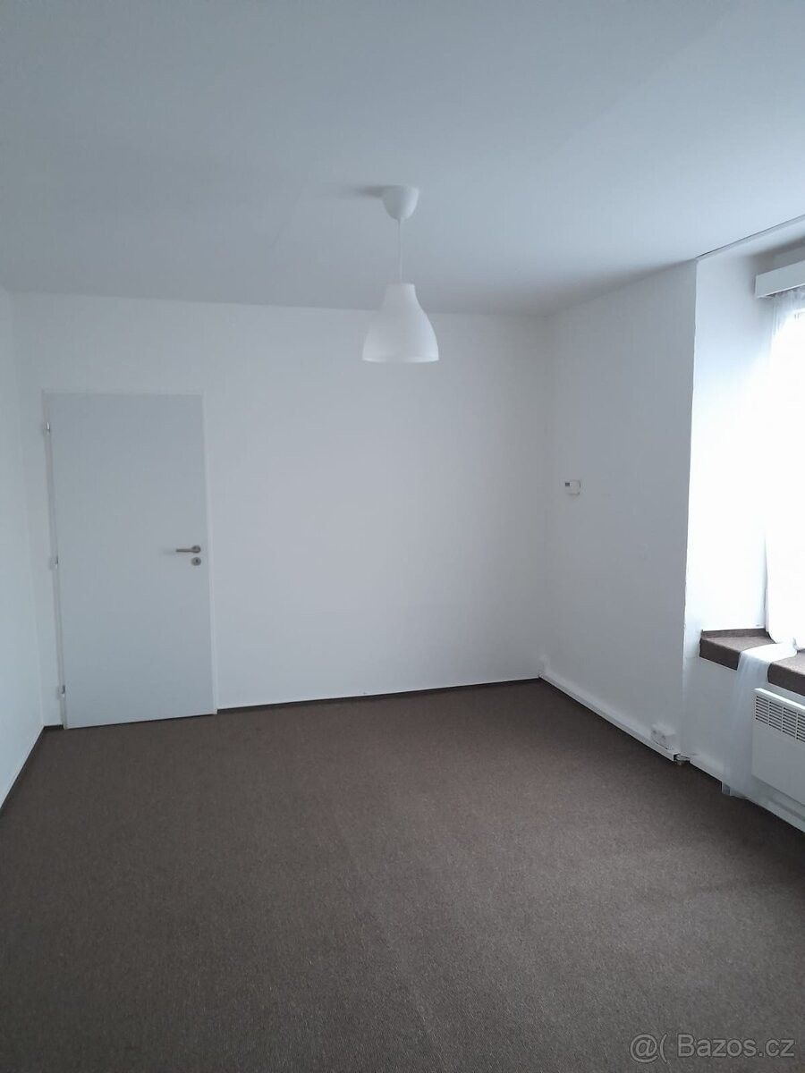 2+kk, Červený Kostelec, 549 41, 38 m²