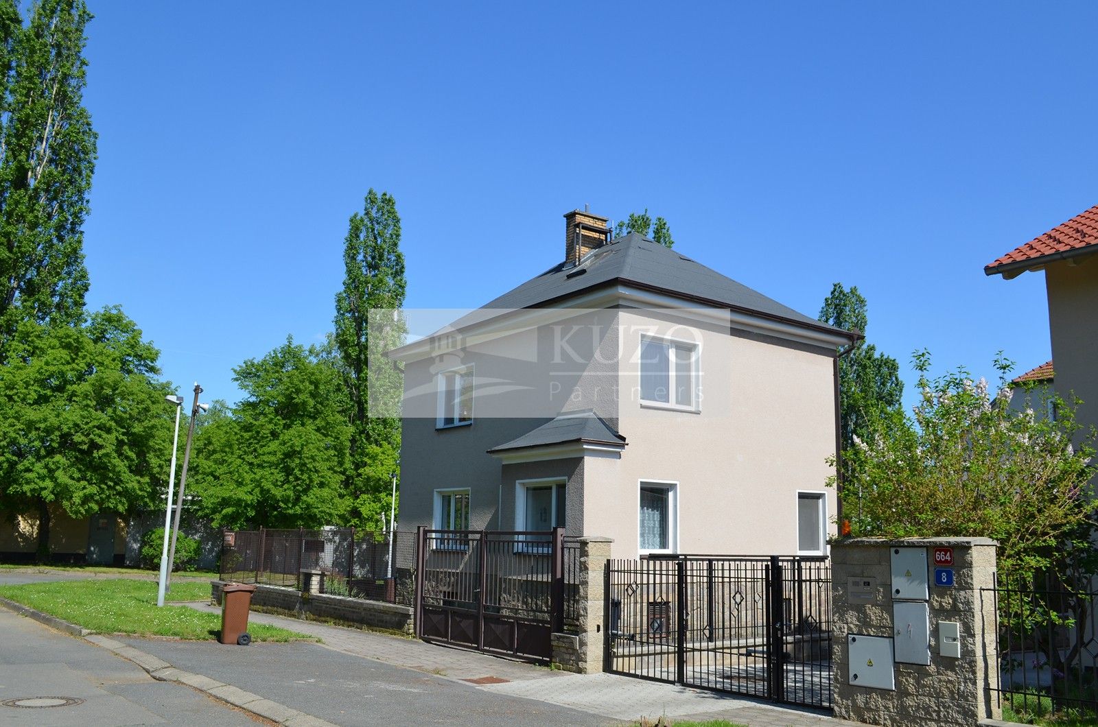 Ostatní, Na vrchách, Praha, 223 m²