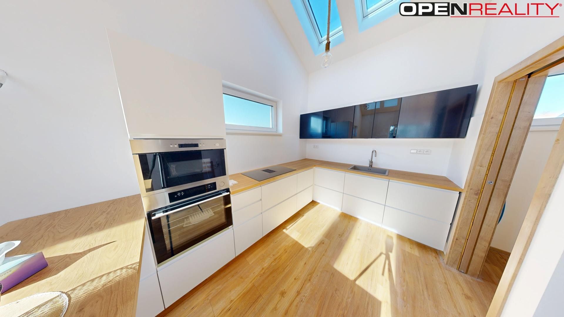 Ostatní, Medlovice, 96 m²