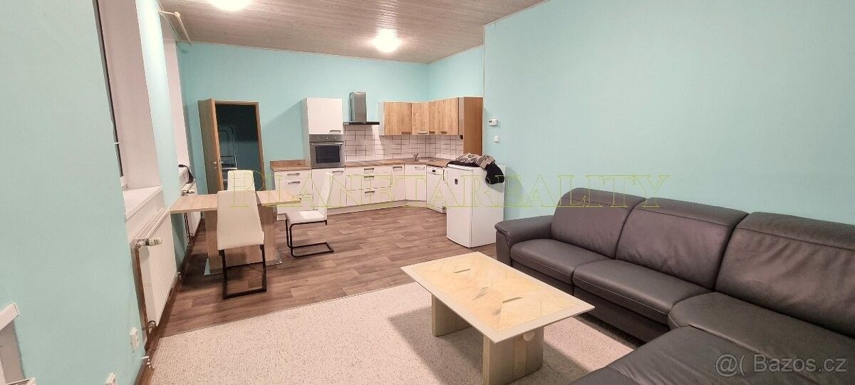 2+kk, Karlovy Vary, 360 01