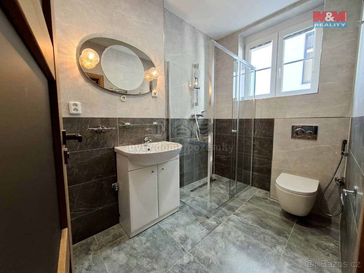 2+1, Karlovy Vary, 360 01, 74 m²