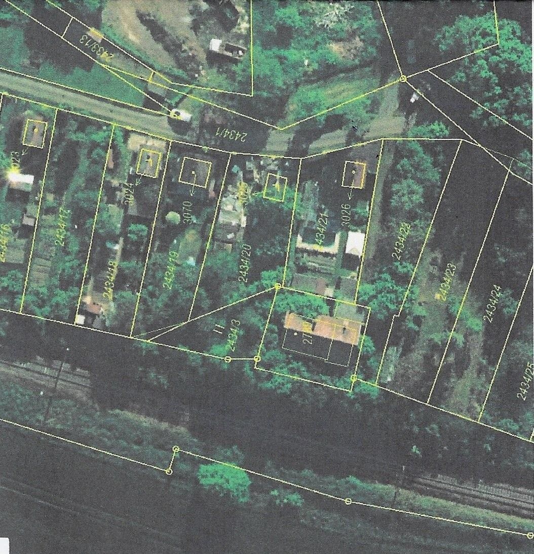 Zahrady, Protivín, 398 11, 384 m²