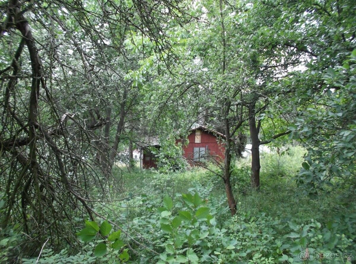 Prodej pozemek pro bydlení - Pchery, 273 08, 34 m²