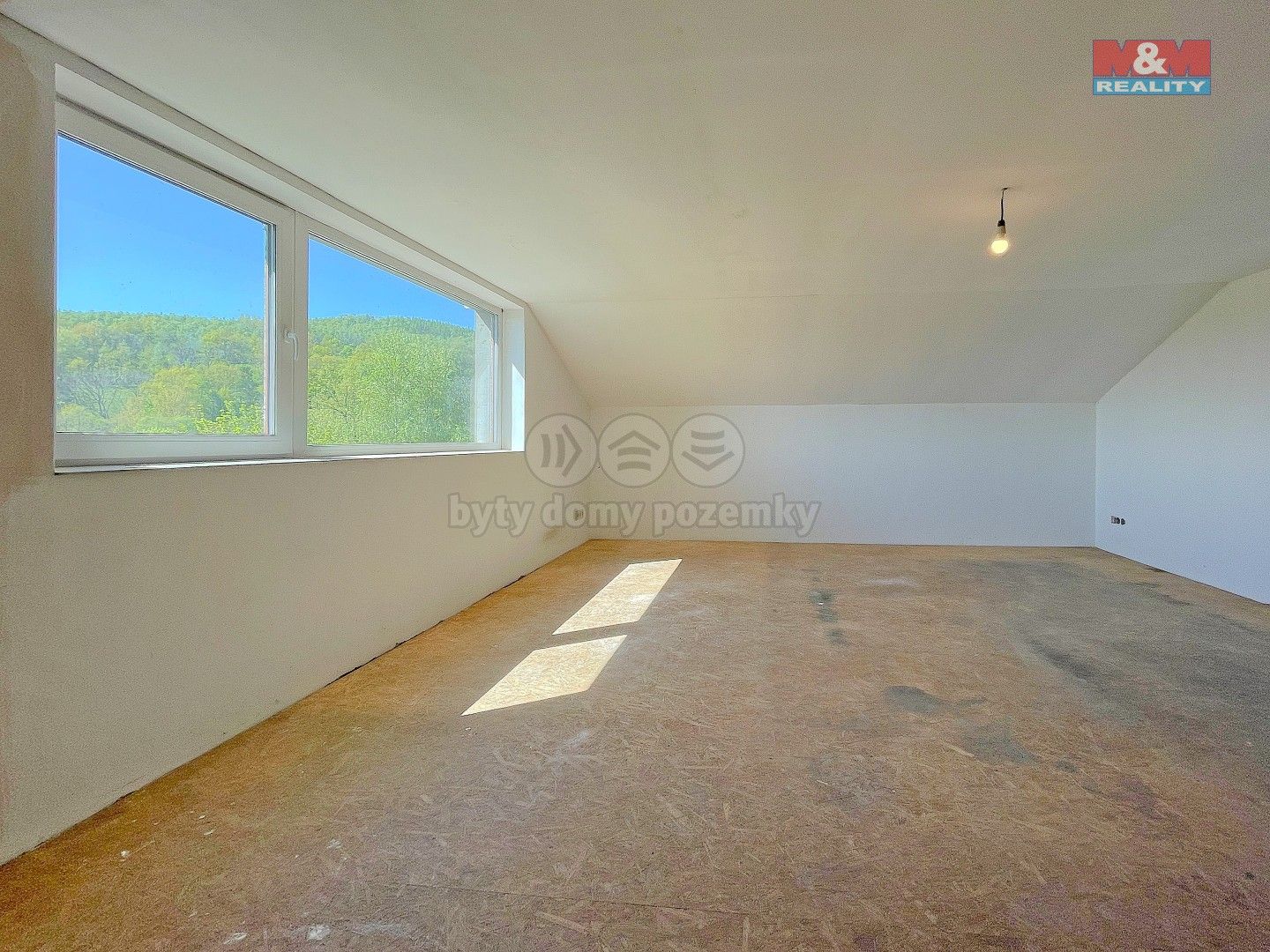 Prodej rodinný dům - Horní Vítkov, Chrastava, 270 m²