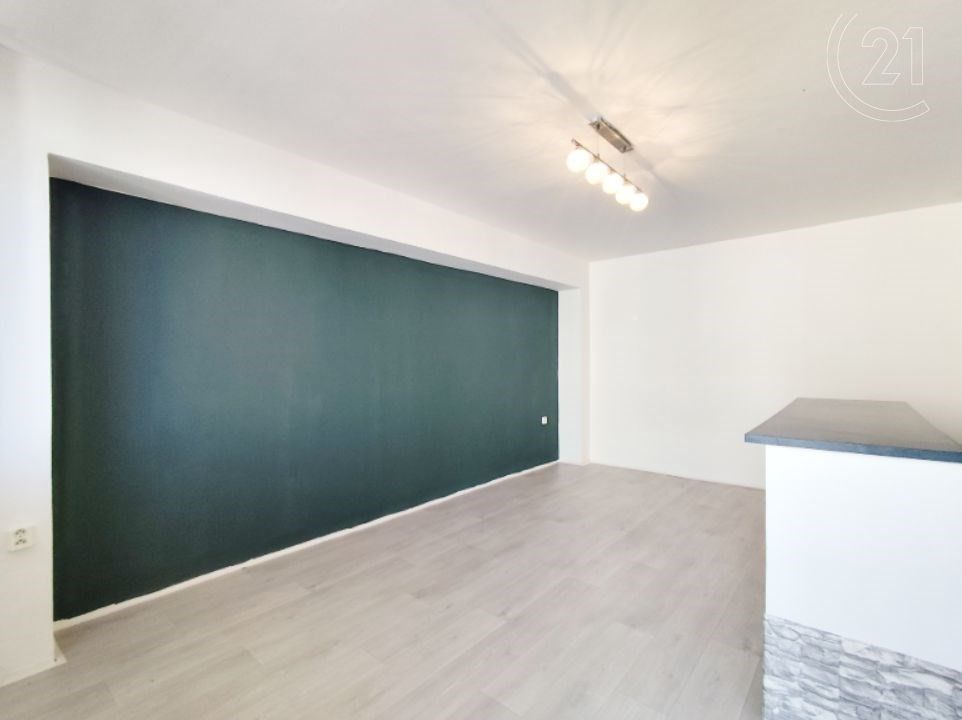 2+kk, Jana Švermy, Benešov, 47 m²