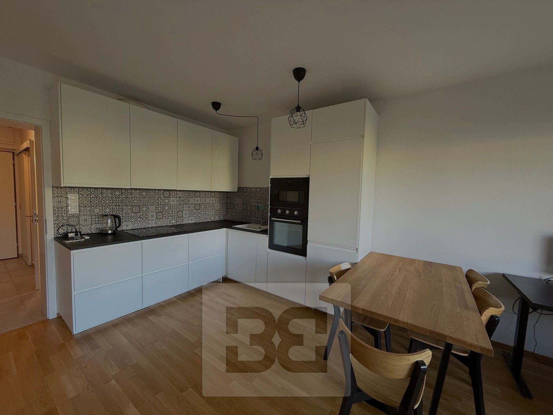 2+kk, Hadovitá, Praha, 50 m²