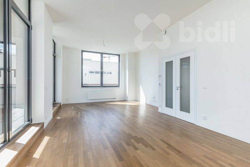 4+kk, Malešická, Praha, 120 m²