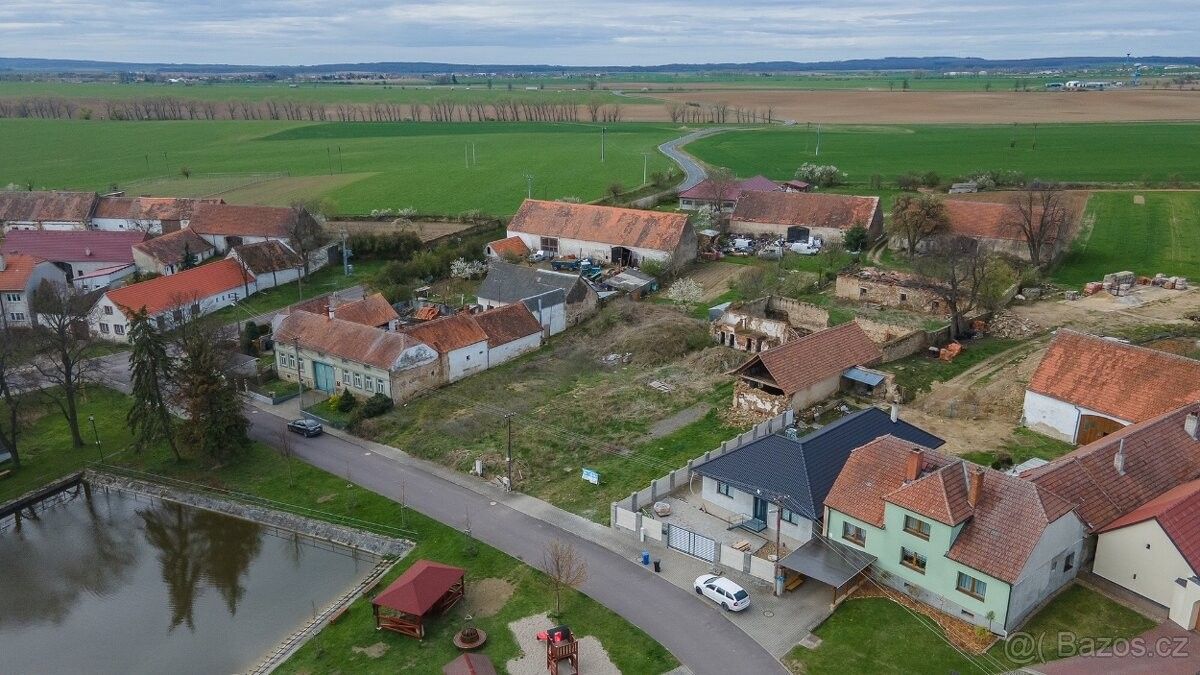 Pozemky pro bydlení, Moravské Budějovice, 676 02, 1 641 m²