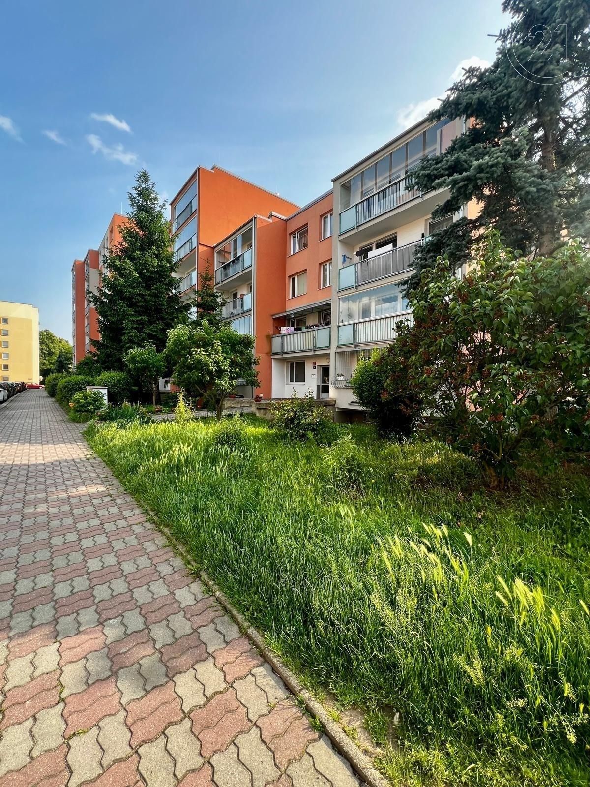 3+kk, Proutěná, Praha, 69 m²