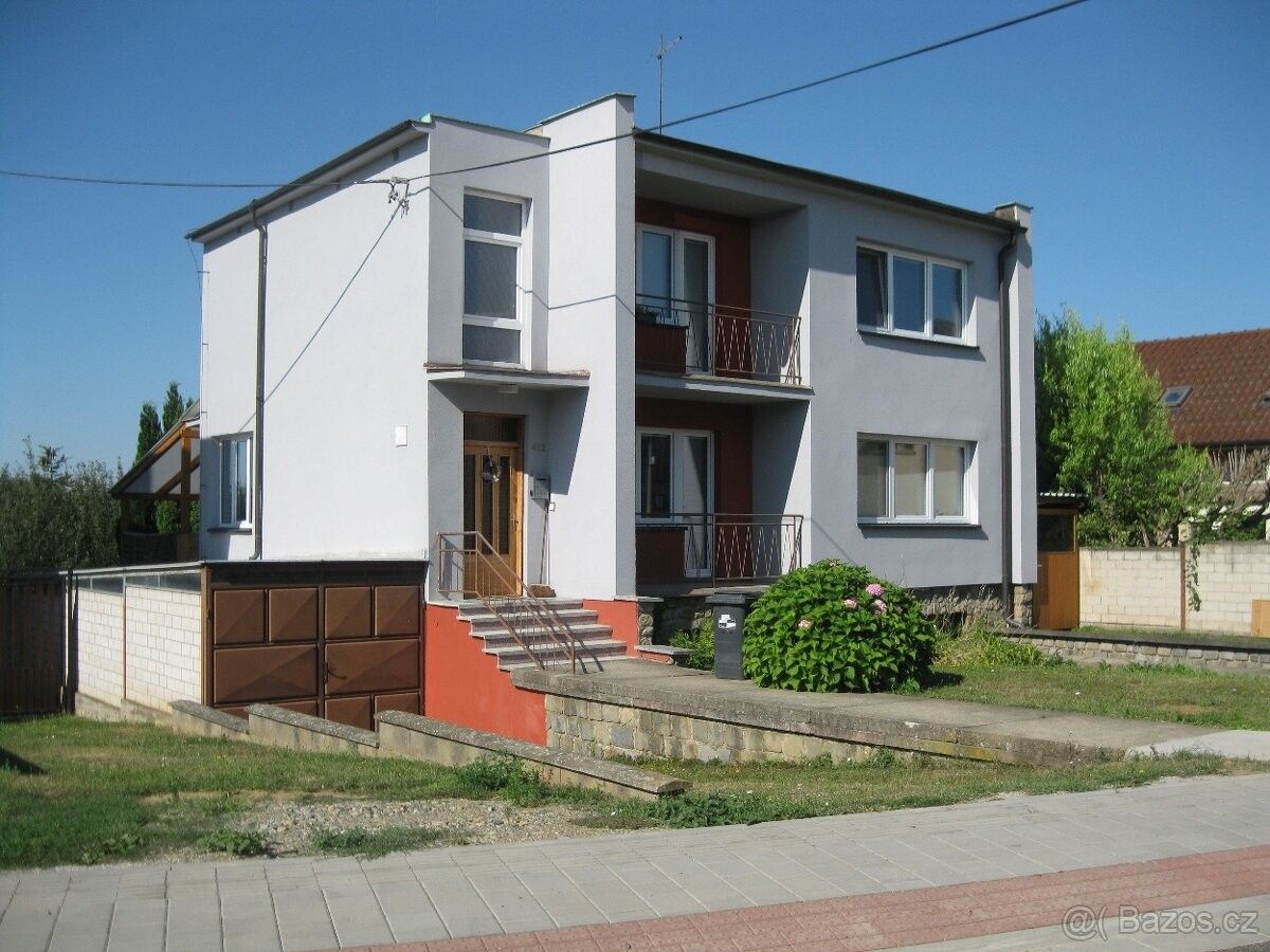 Prodej dům - Zlechov, 687 10, 849 m²