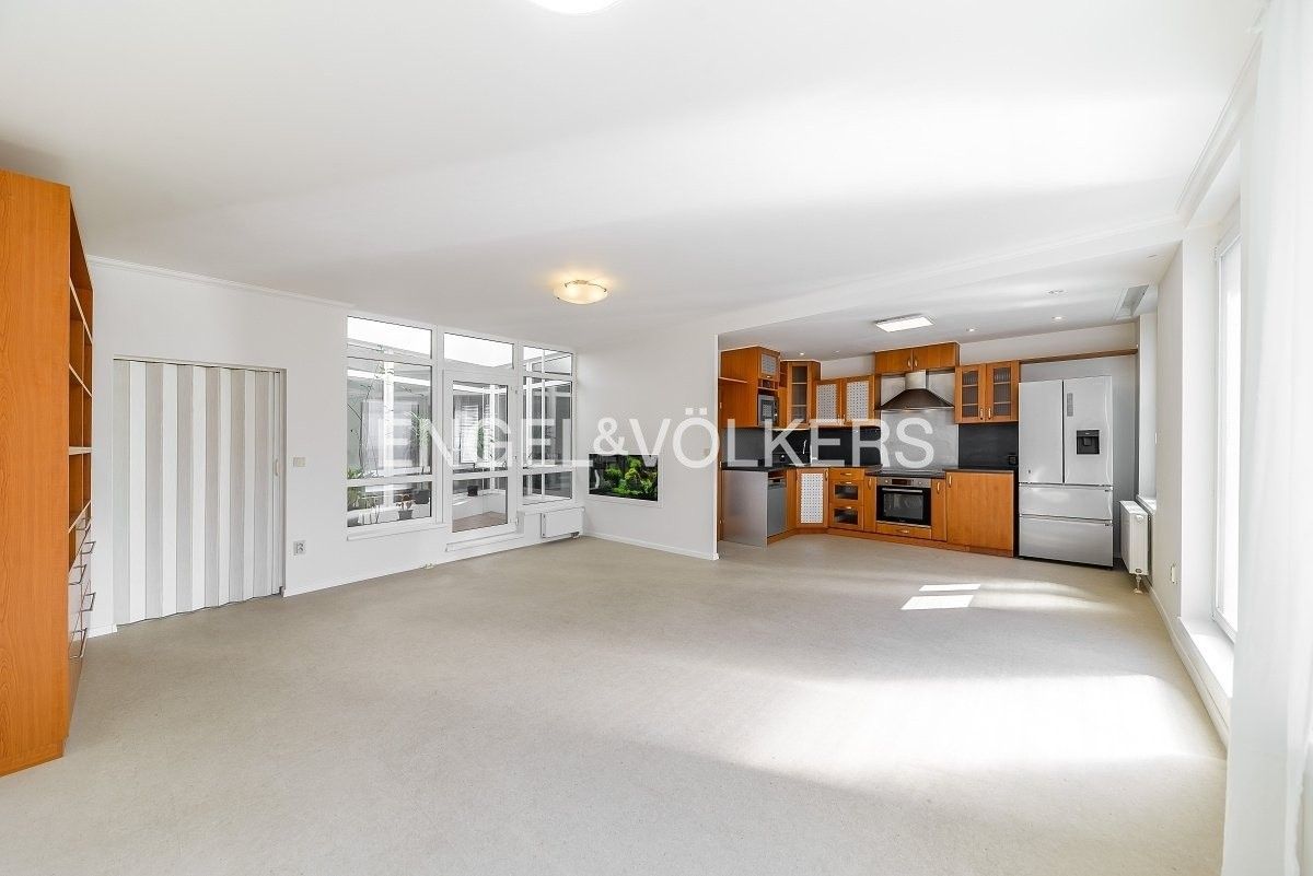3+kk, V Zeleném údolí, Praha, 91 m²