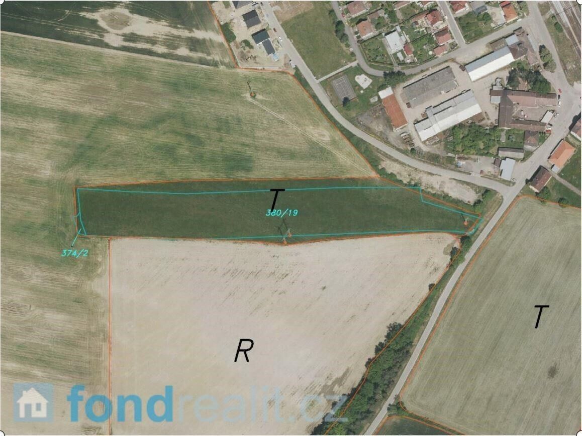 Prodej zemědělský pozemek - Dívčice, 14 130 m²