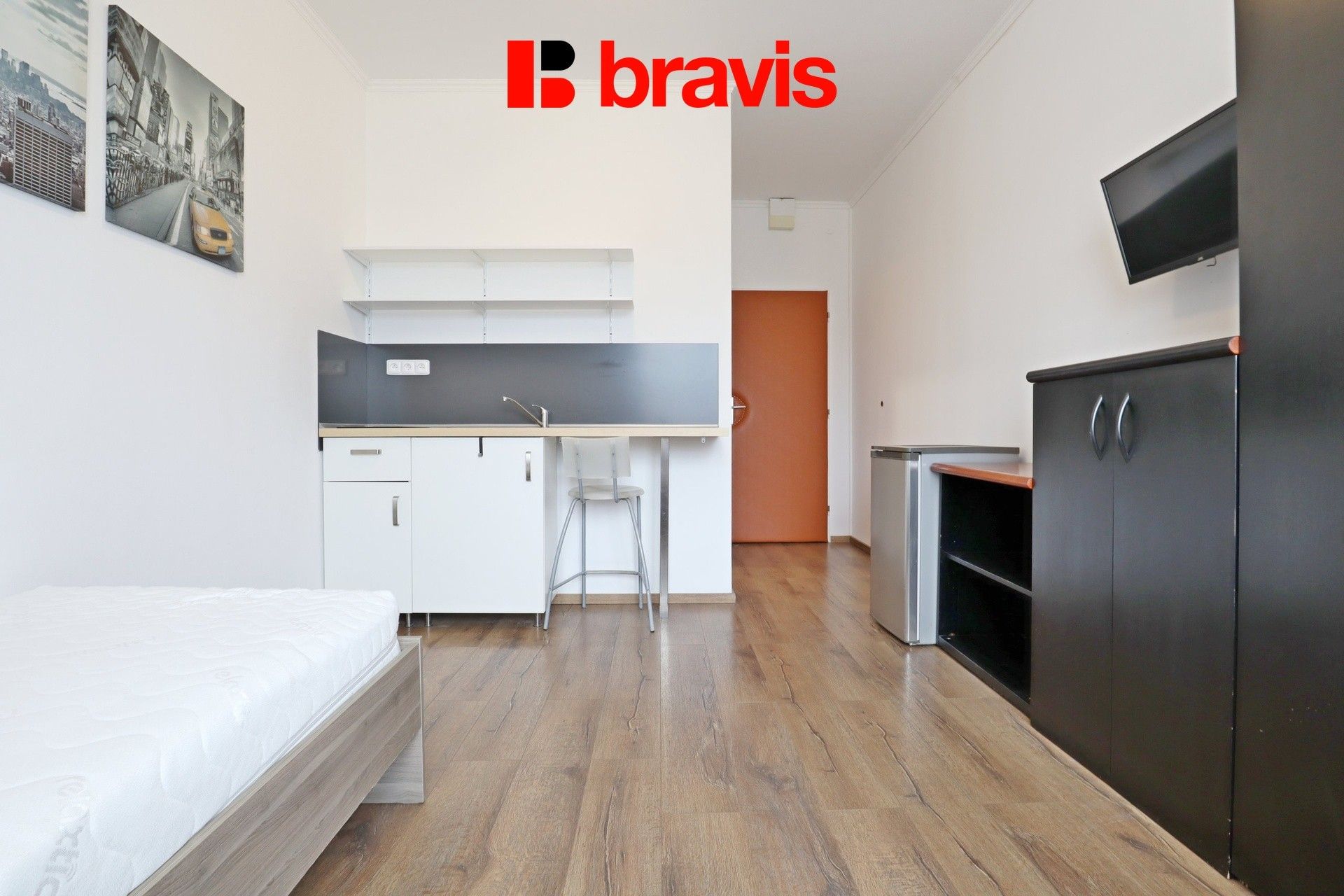 1+kk, Chaloupky, Popůvky, 18 m²