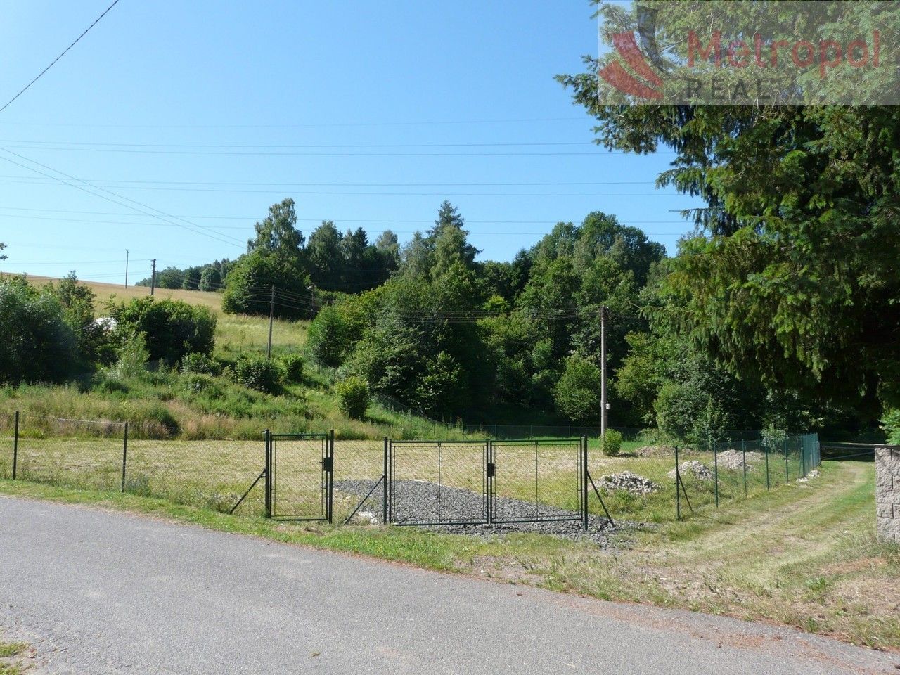 Zahrady, Nová Ves, 2 024 m²