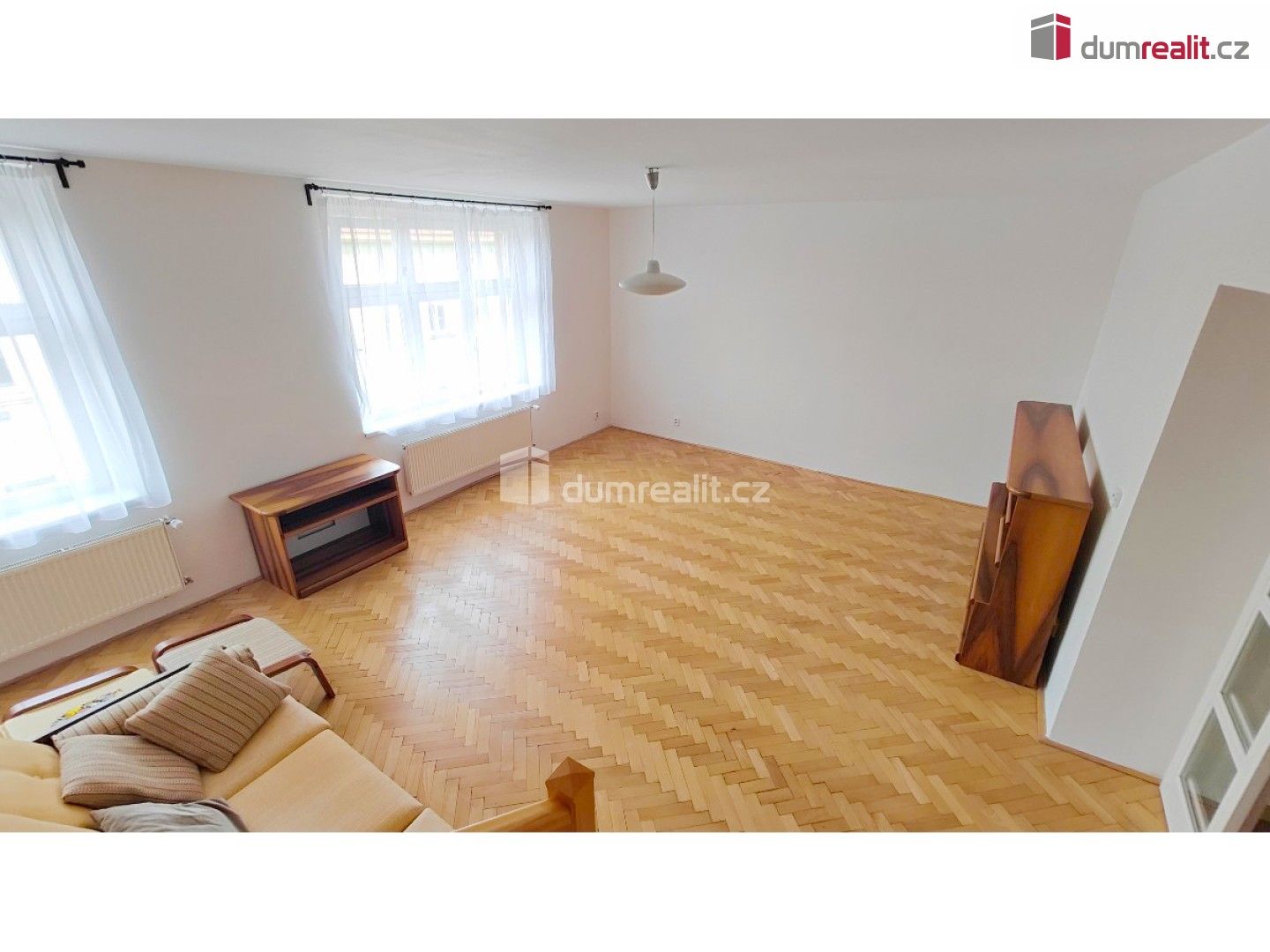 Pronájem byt 4+1 - Zúžená, Praha, 131 m²
