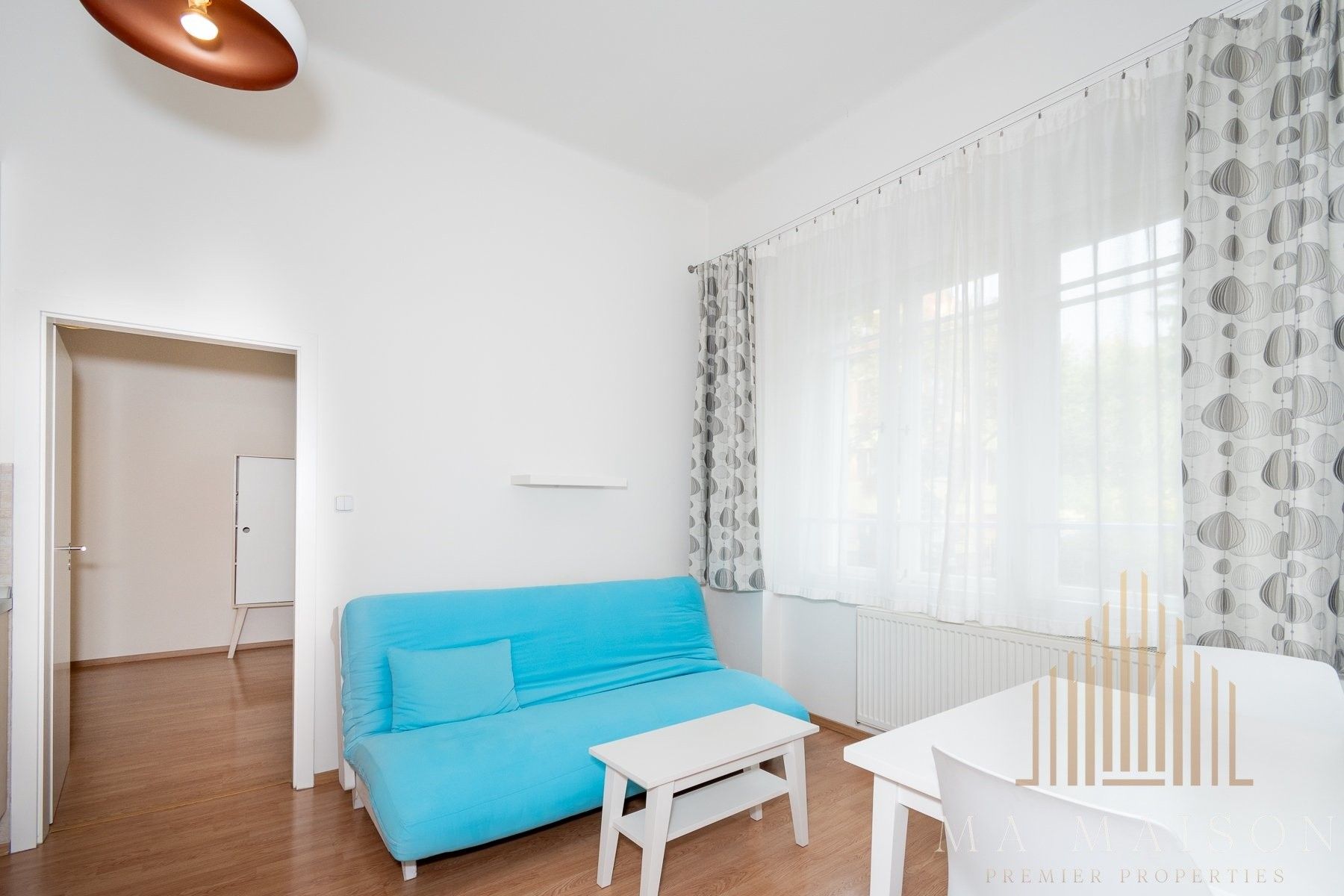 Pronájem byt 2+kk - U kněžské louky, Praha, 41 m²
