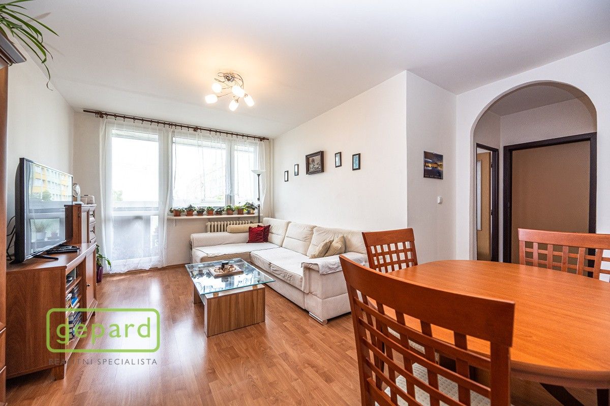 3+kk, Bohúňova, Praha, 55 m²