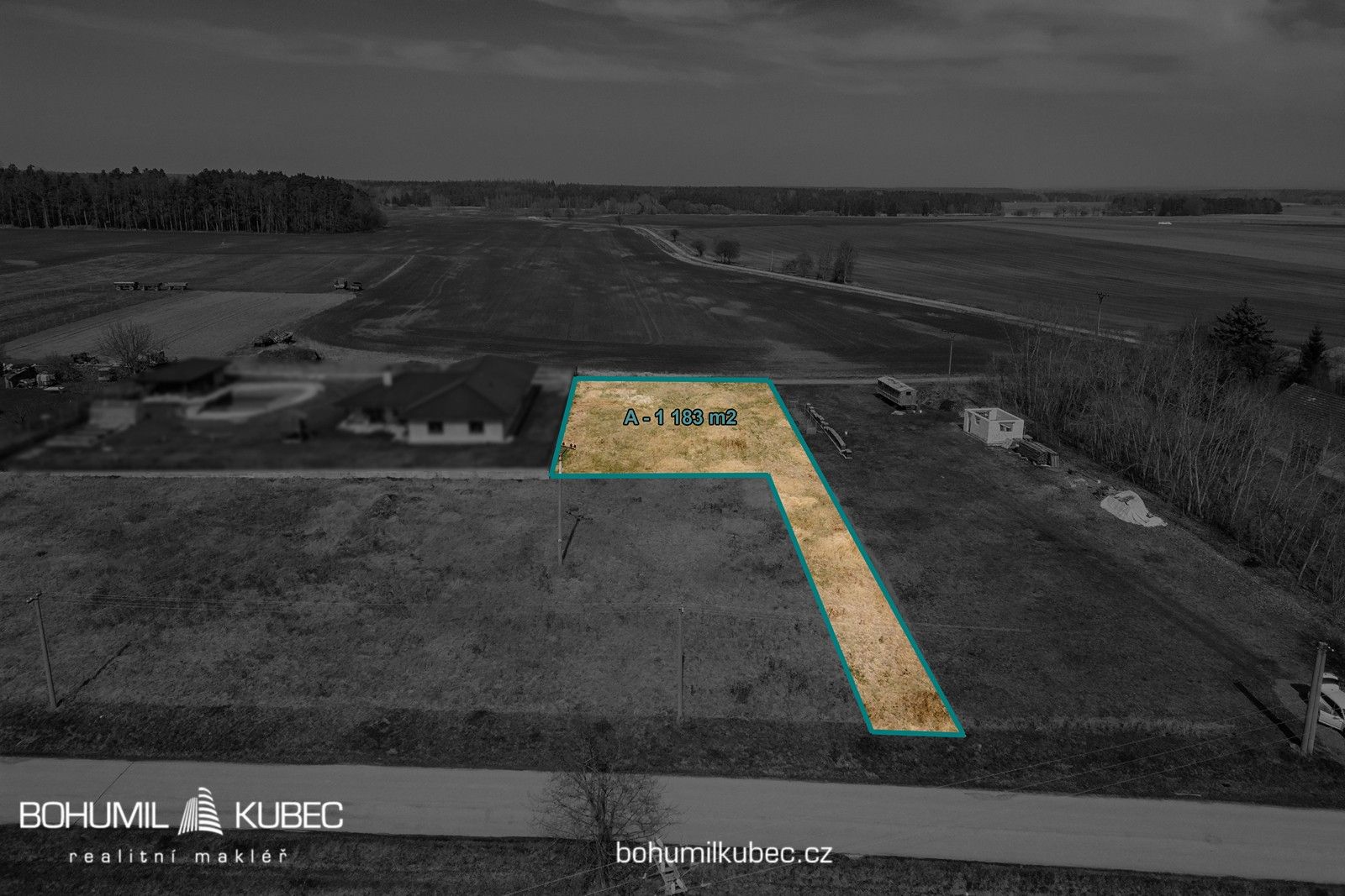 Pozemky pro bydlení, Lišov, 1 183 m²