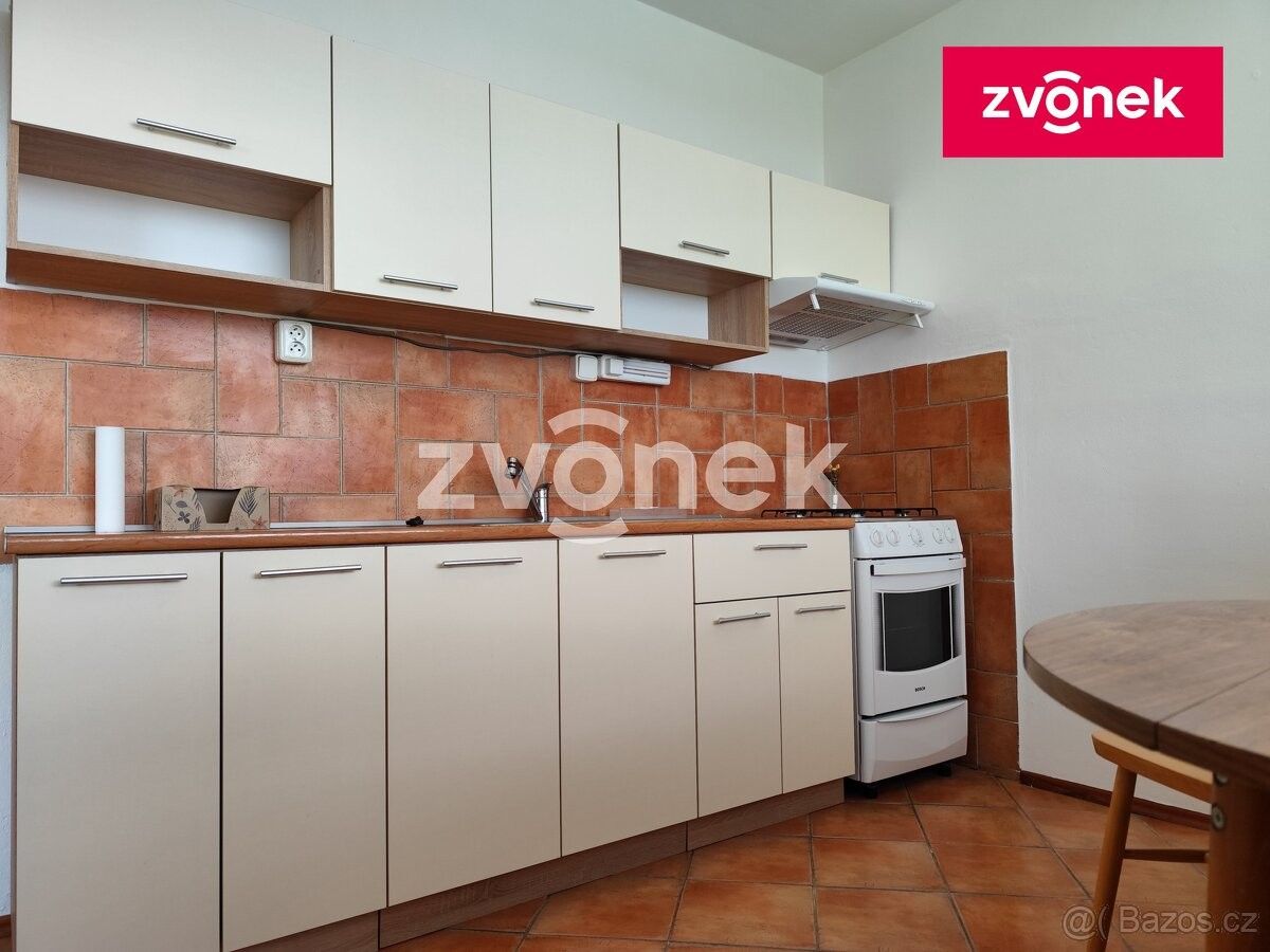 Pronájem byt 2+1 - Kroměříž, 767 01, 60 m²