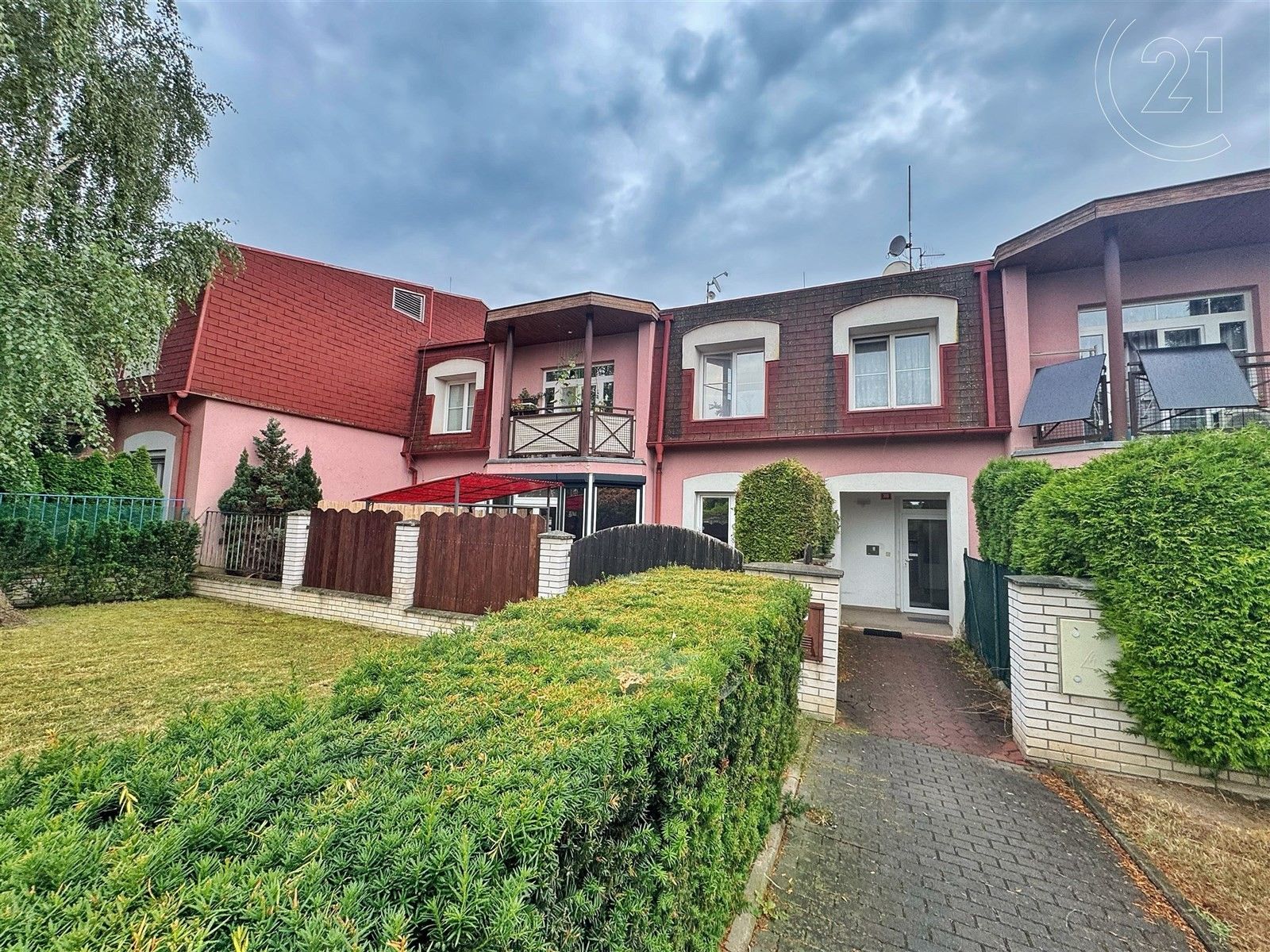 2+1, Javorová, Vestec, 75 m²