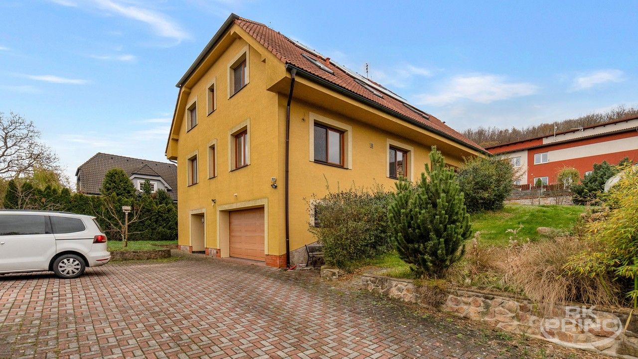Rodinné domy, Ke Studánce, Tuchoměřice, 202 m²