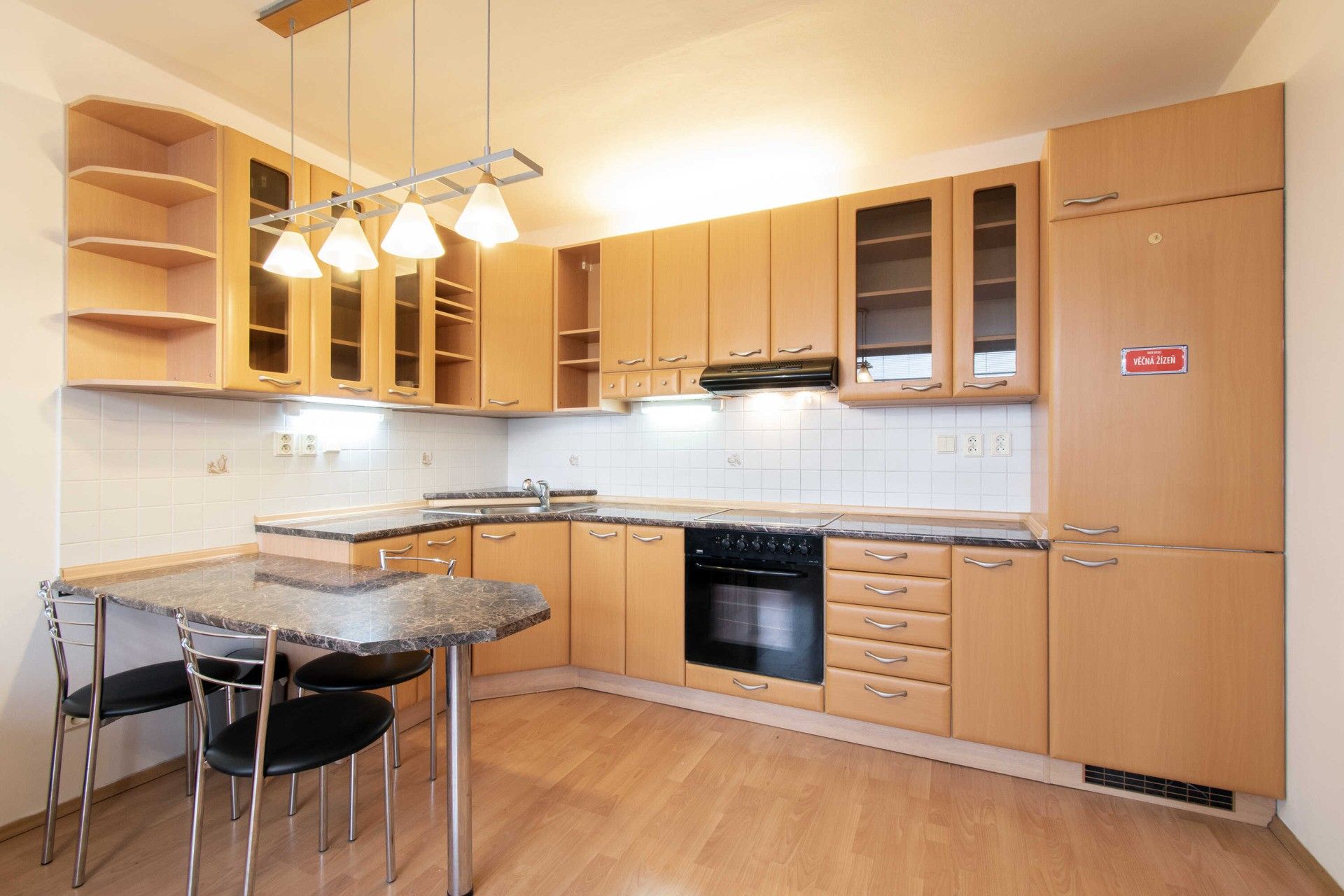 2+kk, Olštýnská, Praha, 37 m²