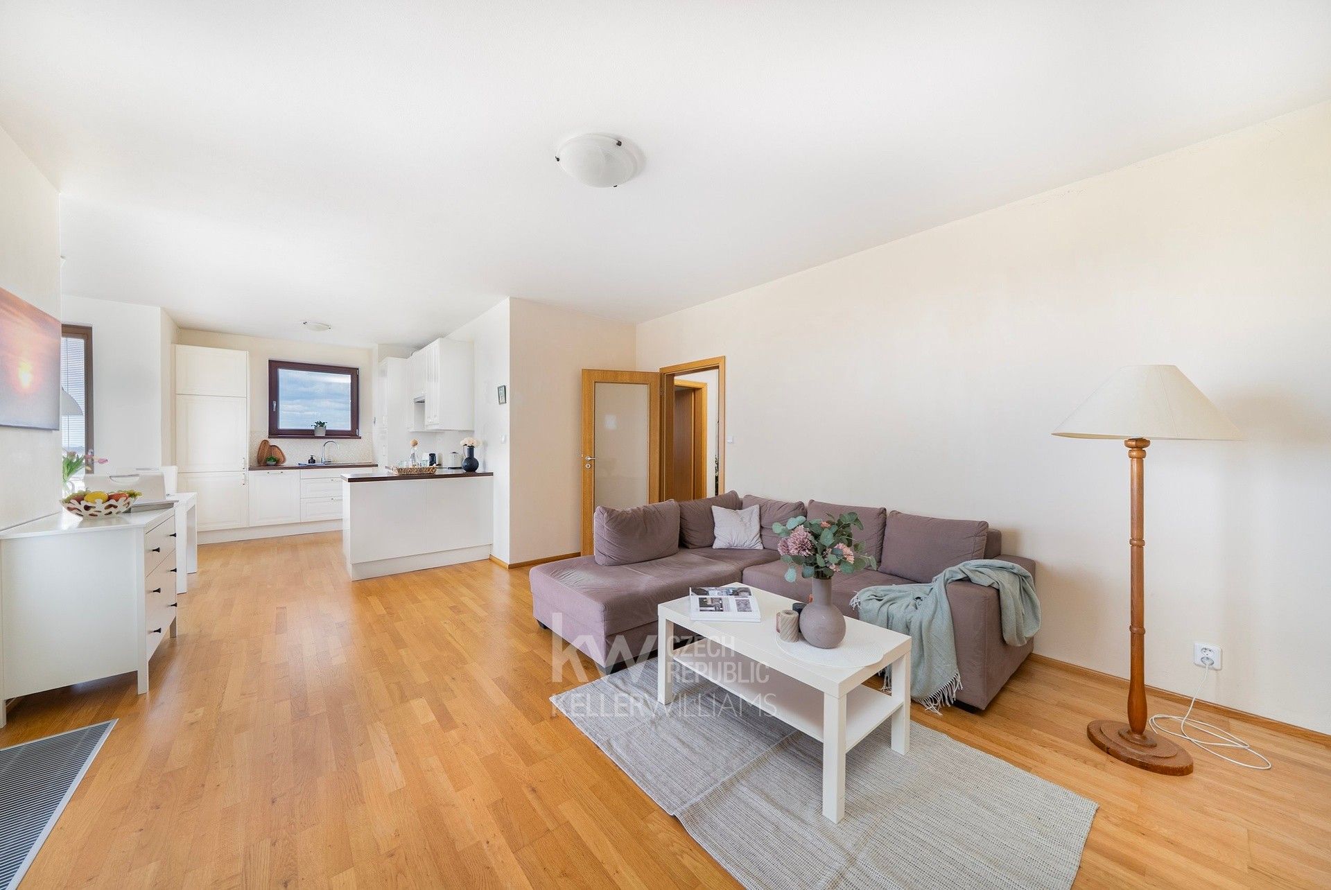 2+kk, Lanžhotská, Praha, 65 m²