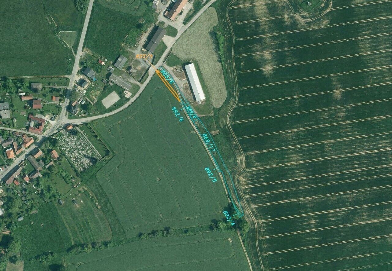 Ostatní, Střížov, 2 430 m²
