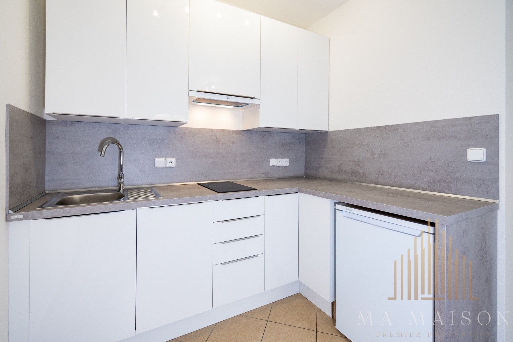 2+kk, Přípotoční, Praha, 41 m²