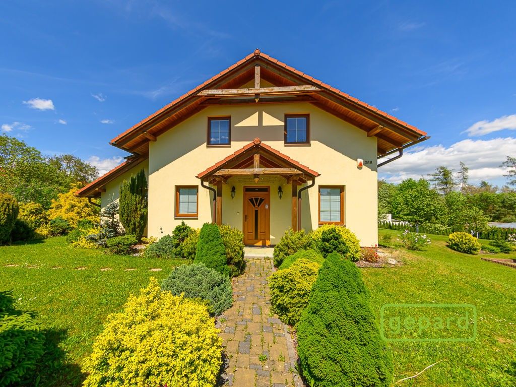 Ostatní, Strahovská, Římov, 196 m²