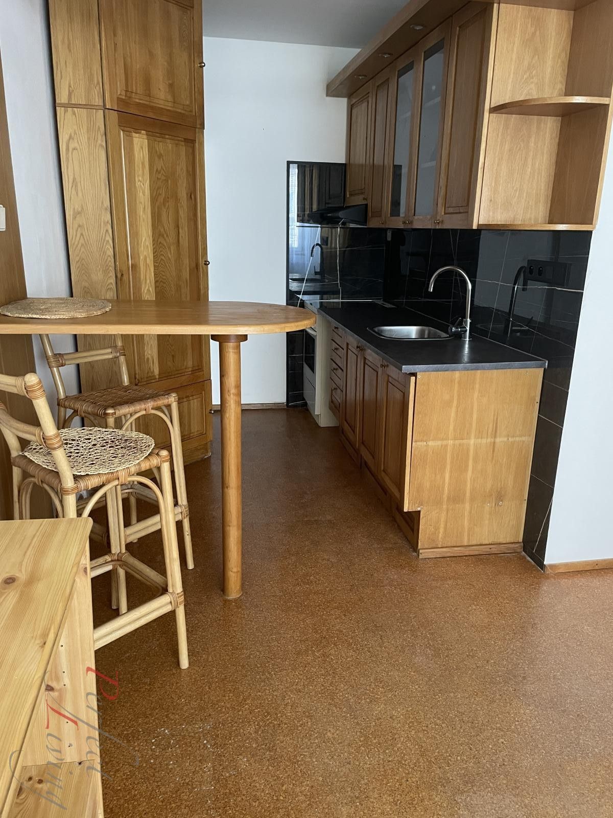 2+kk, Blattného, Praha, 46 m²