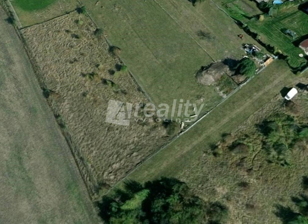 Prodej zemědělský pozemek - Veliká Ves, 1 265 m²