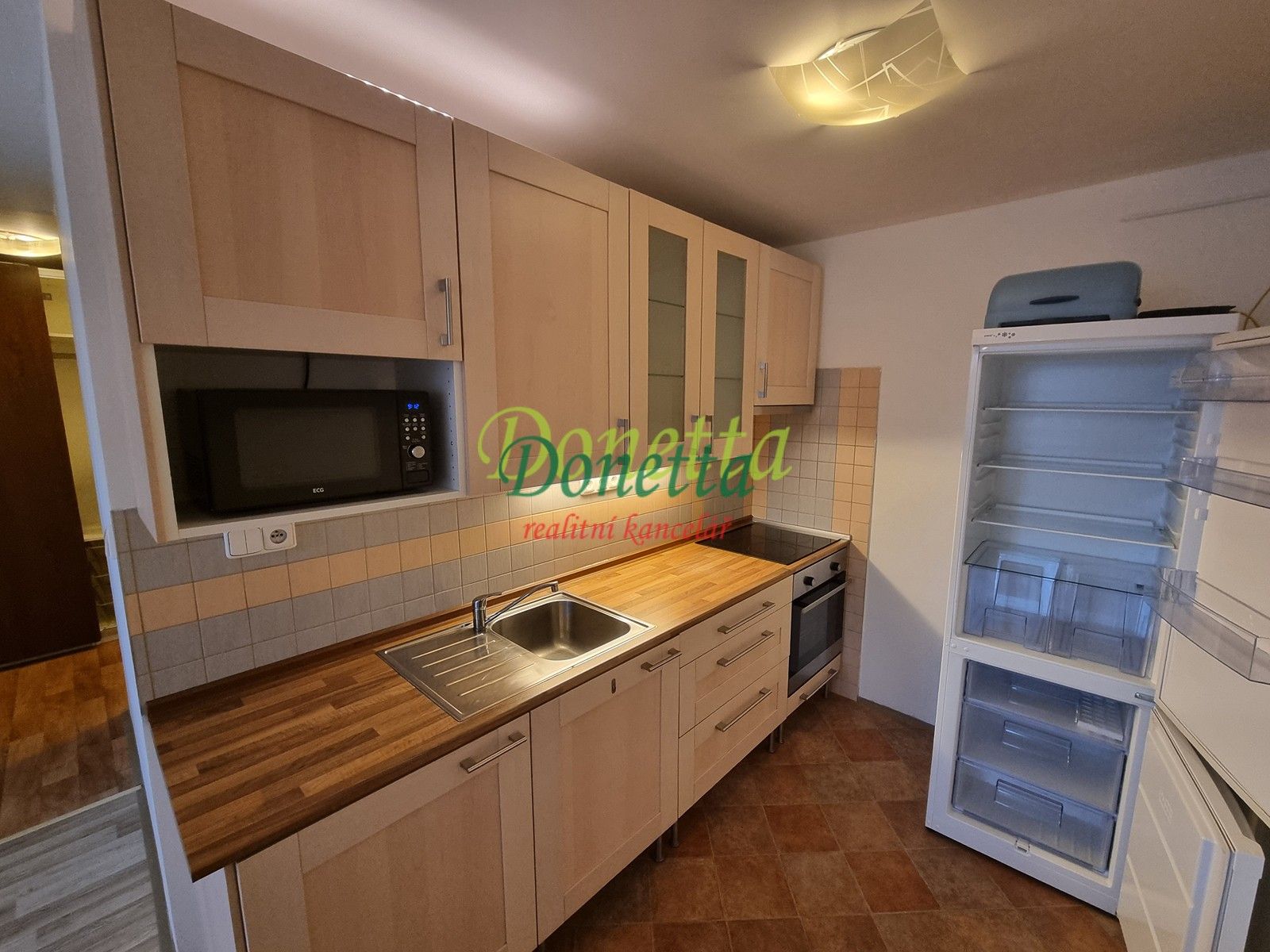 2+kk, Krausova, Praha, 45 m²