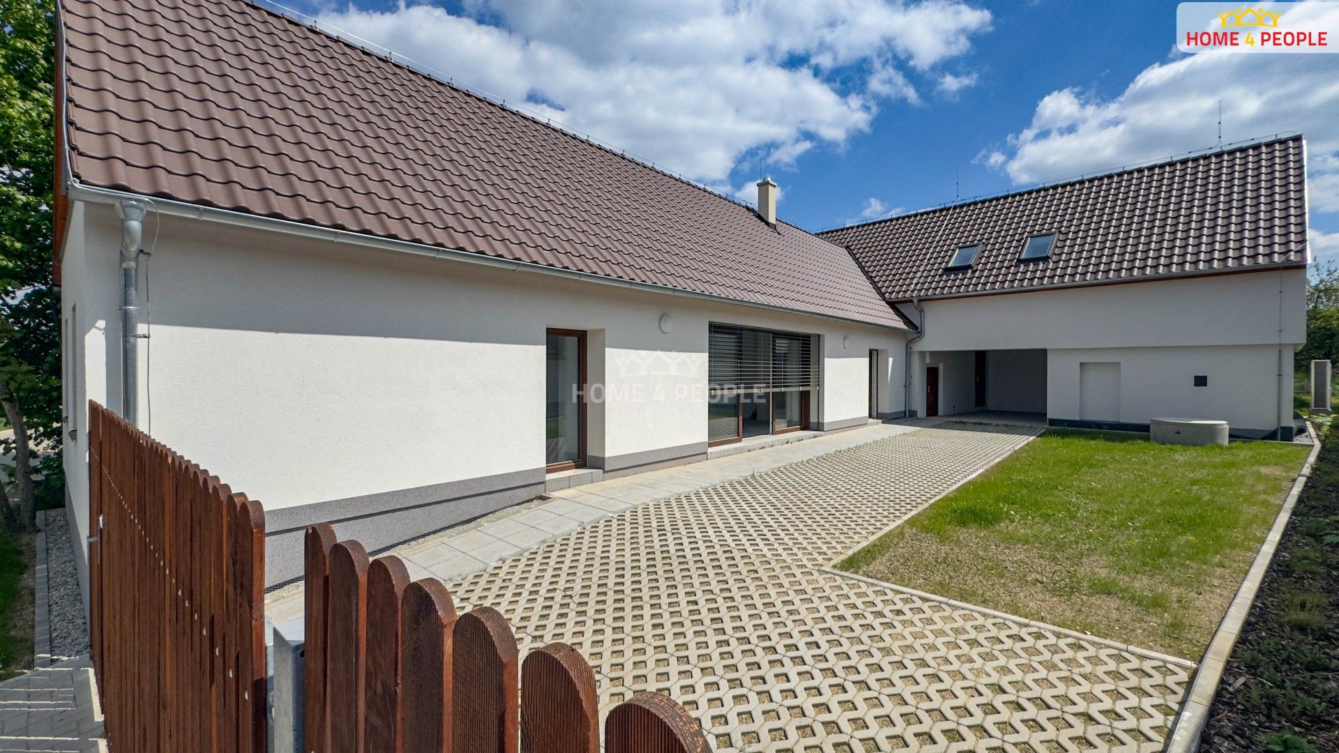 Rodinné domy, Sosenská, Štěpánovice, 190 m²