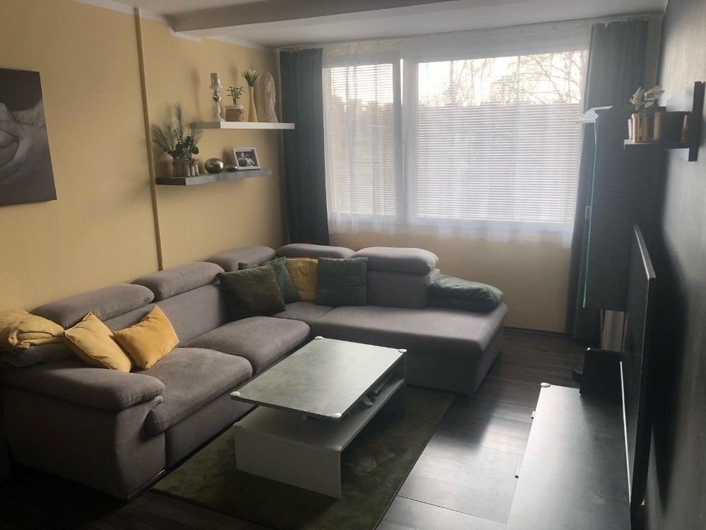 2+kk, Praha, 190 00, 43 m²