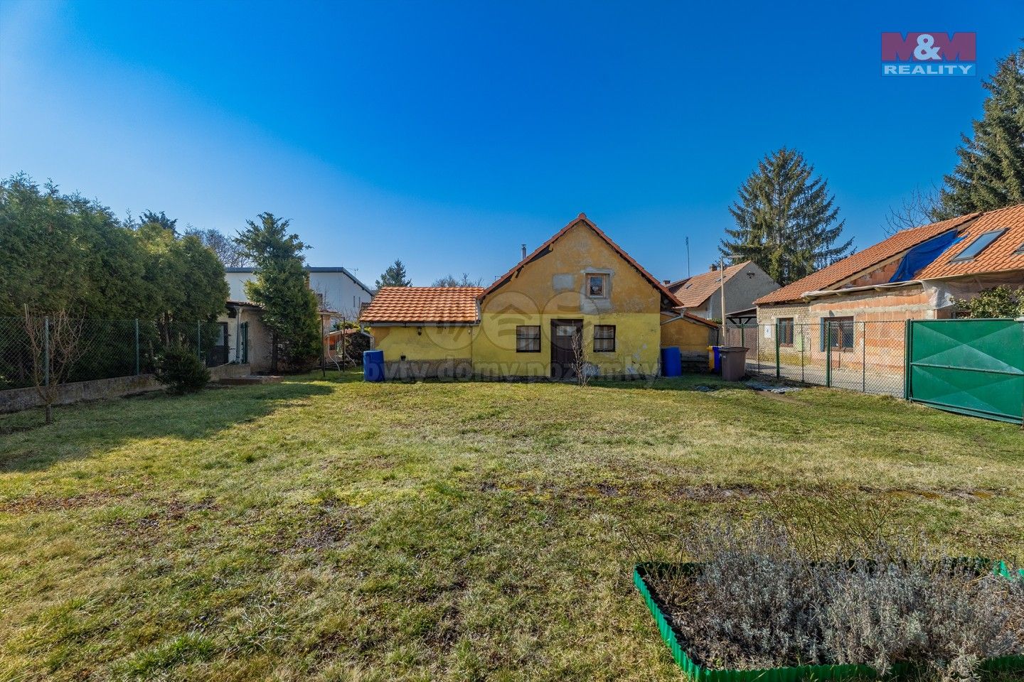 Prodej rodinný dům - Spojovací, Lužec nad Vltavou, 74 m²