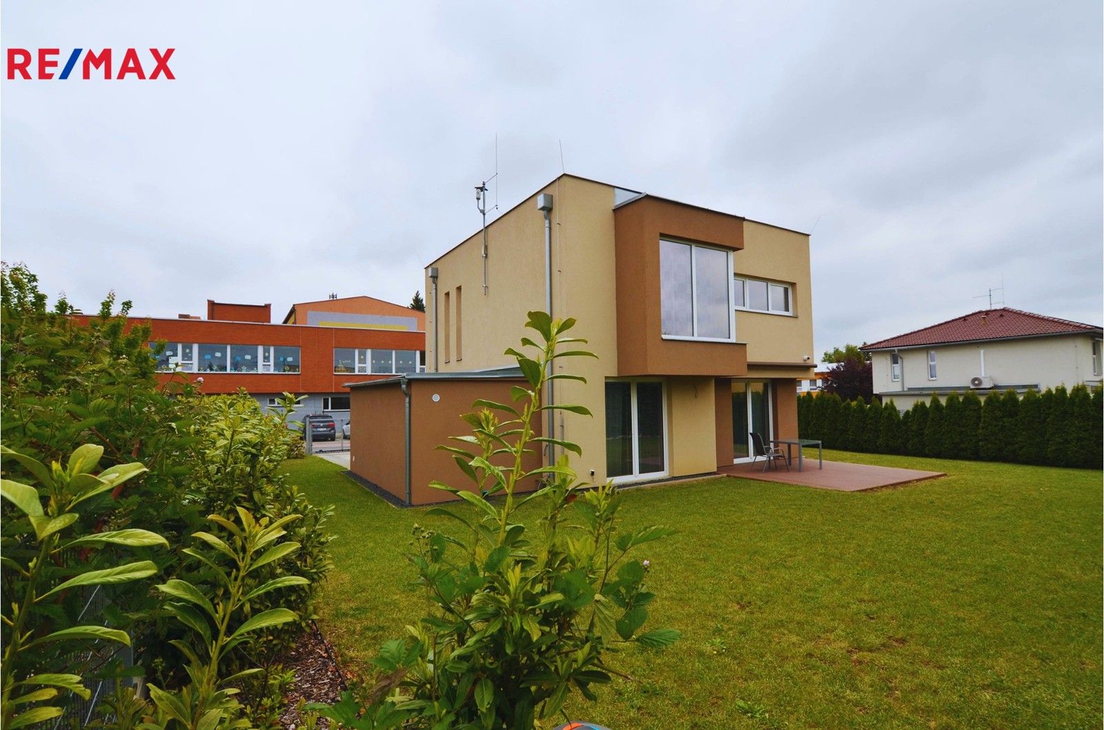 Ostatní, Od školy, Praha, 137 m²