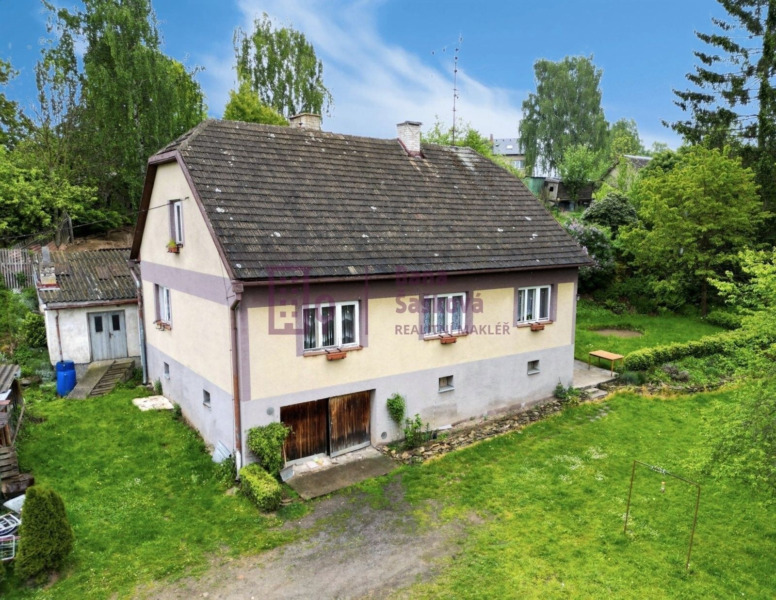 Ostatní, Častrov, 214 m²