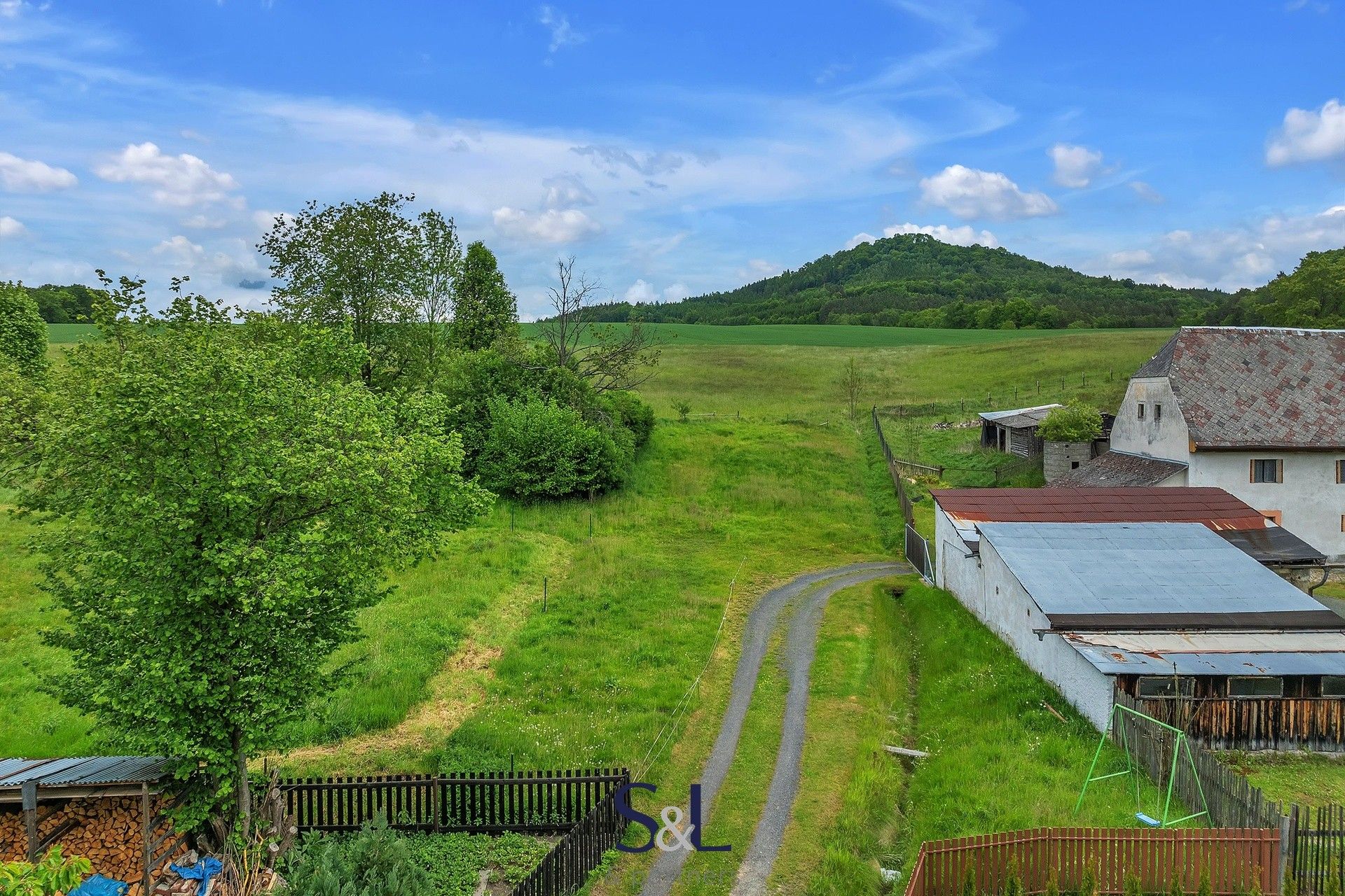 Pozemky pro bydlení, Velenice, 828 m²