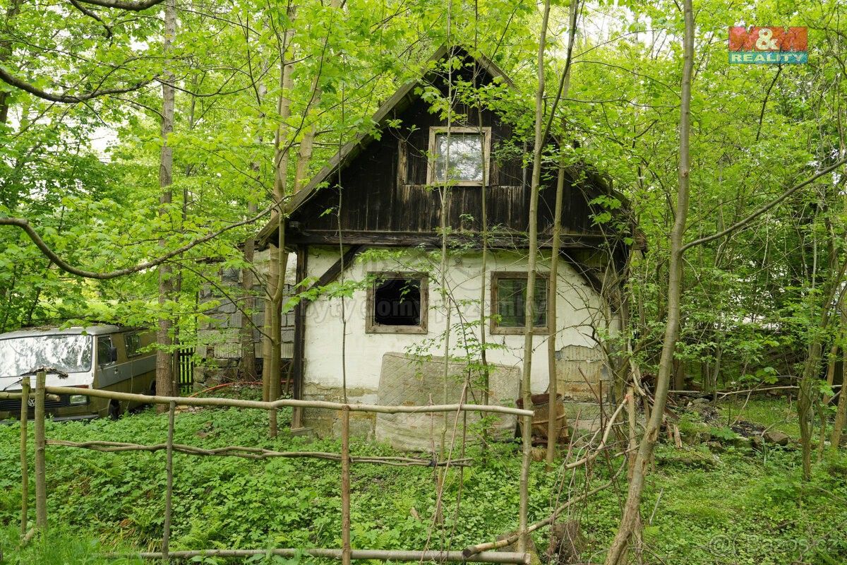 Prodej pozemek - Děčín, 405 02, 1 823 m²