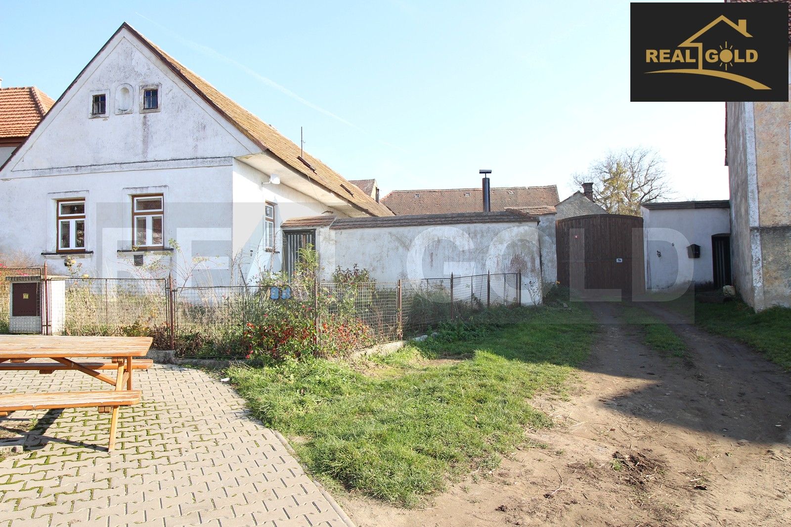 Zemědělské usedlosti, Lomy, 96 m²