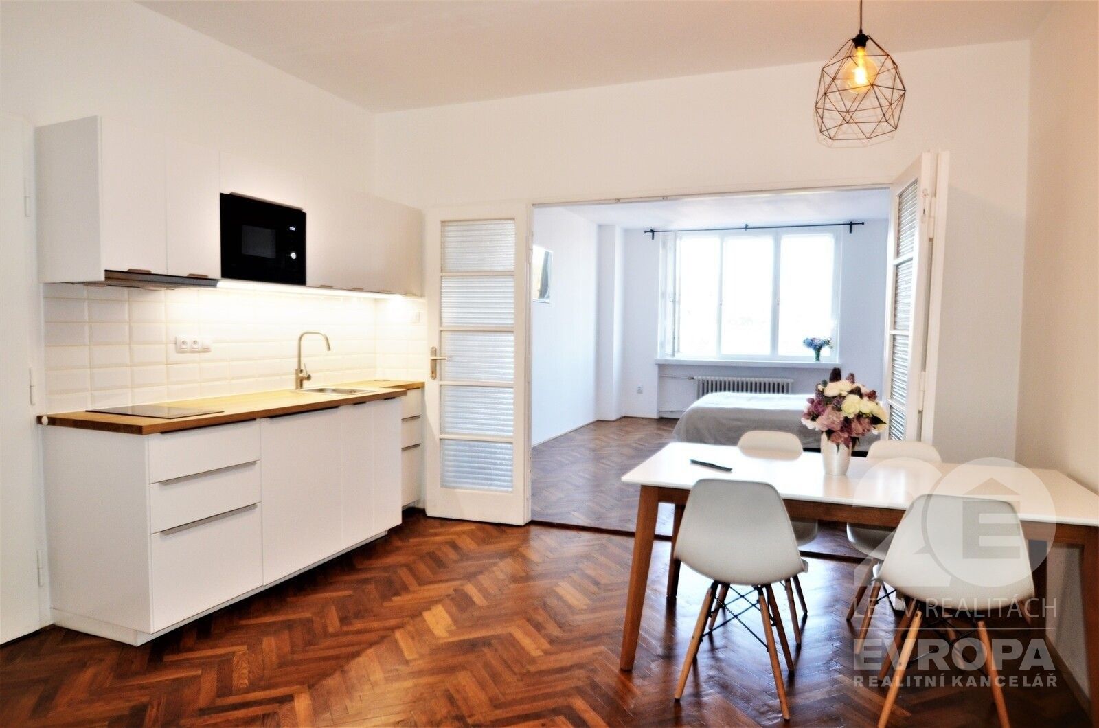 Prodej byt 4+kk - Lannova, Praha, 100 m²